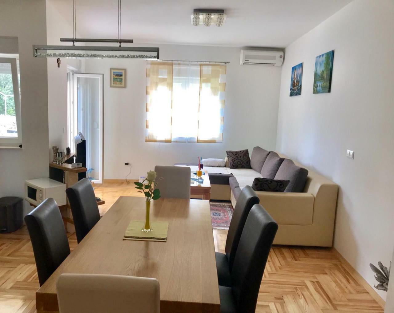 דירות זאטון Apartmant Jela מראה חיצוני תמונה